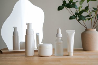 化粧品OEMとは？