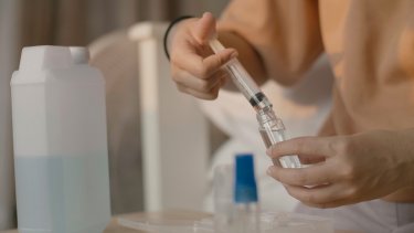 化粧品OEMメーカーの選び方