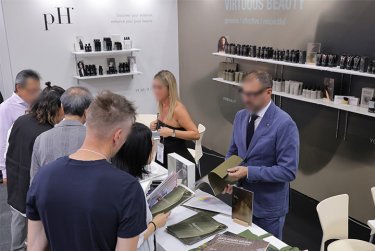 会場の様子（スキンケア物撮り）